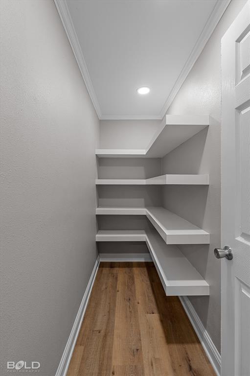 517 Pierremont Circle Property Photo 8