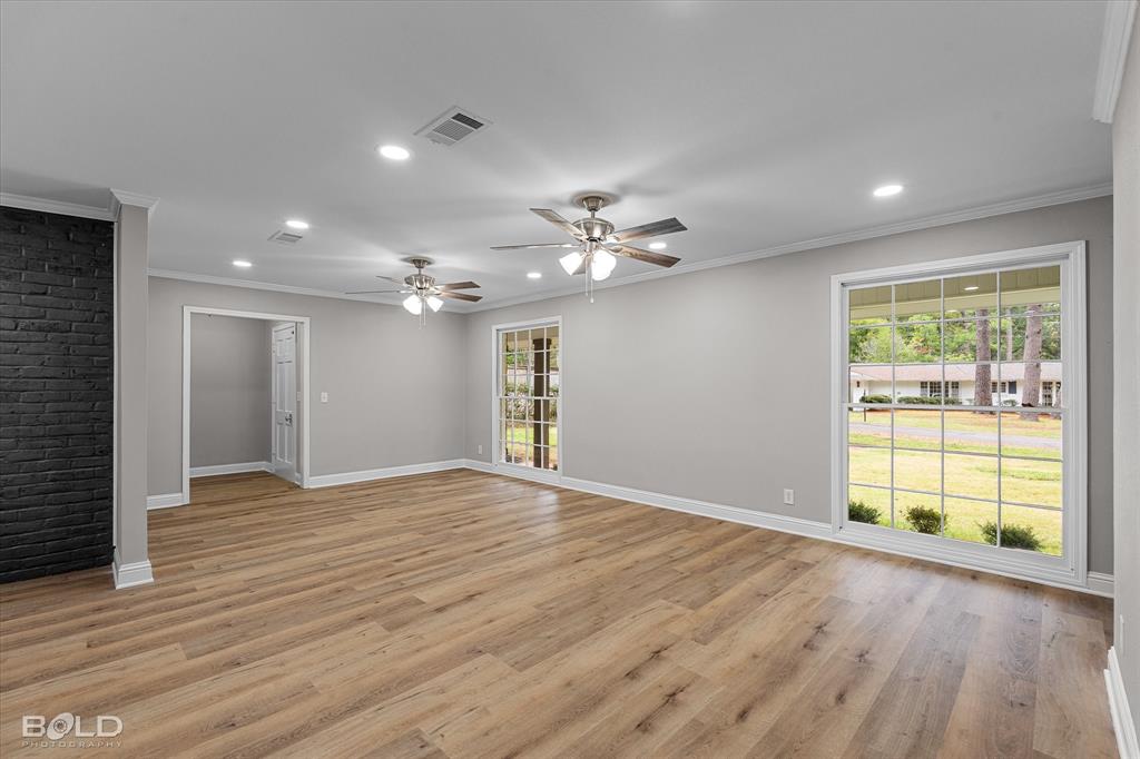 517 Pierremont Circle Property Photo 9
