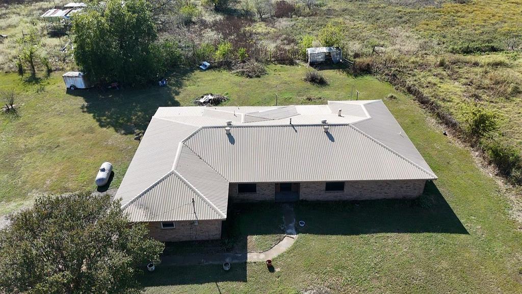 1393 Ne County Road 2120 Road Property Photo 2