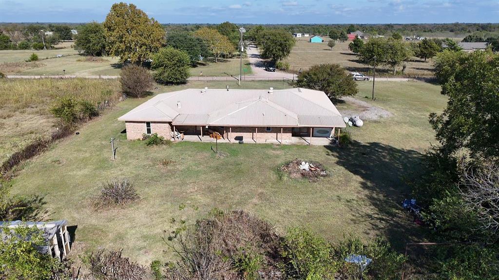 1393 Ne County Road 2120 Road Property Photo 5