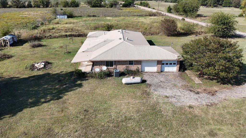 1393 Ne County Road 2120 Road Property Photo 6