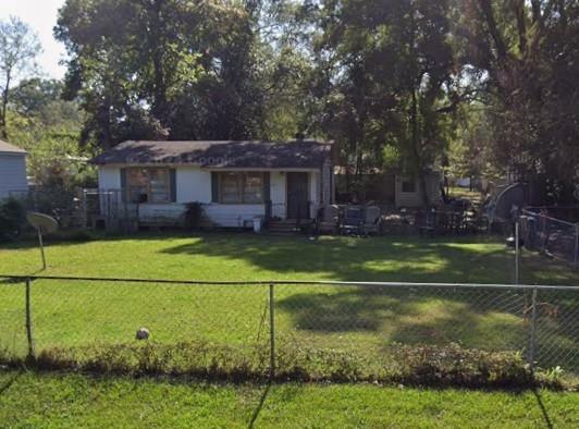 2611 Vivian Street Property Photo 1
