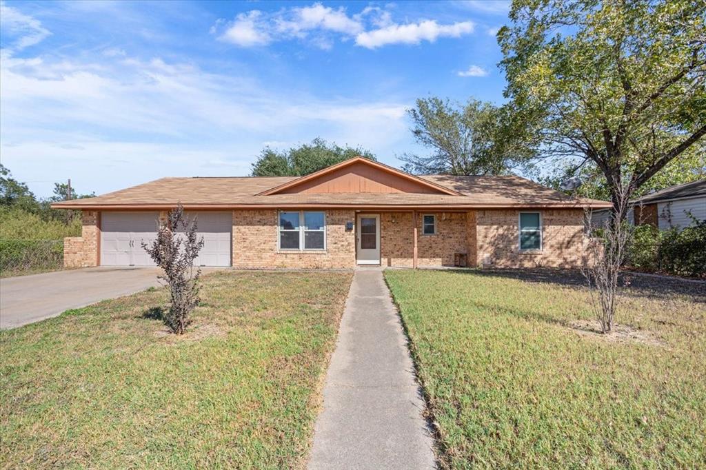 525 San Antonio Street Property Photo 1