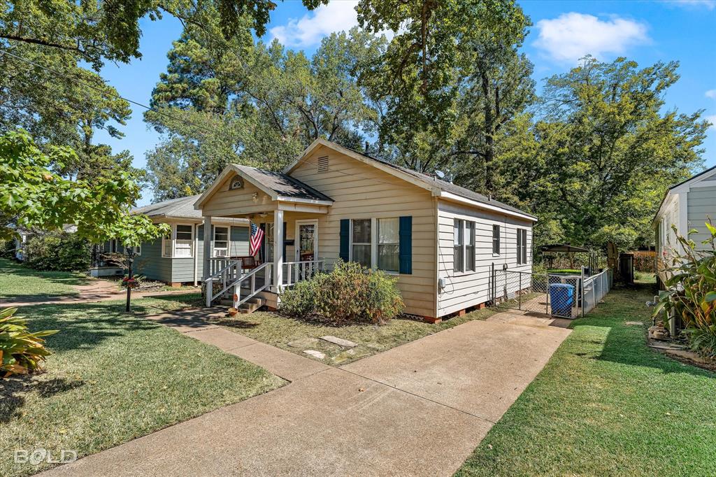 3853 Maryland Avenue Property Photo 4
