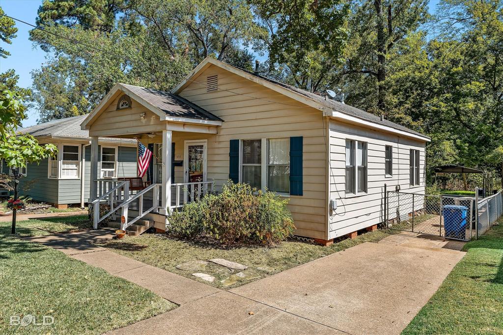 3853 Maryland Avenue Property Photo 6