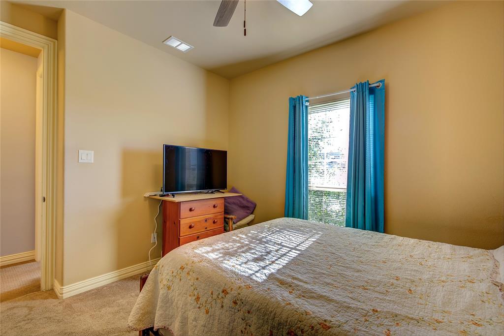 1066 Canyon Lake Road Property Photo 20