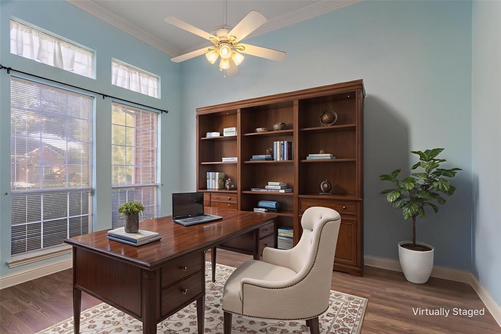 7813 Roaring Ridge Drive Property Photo 4