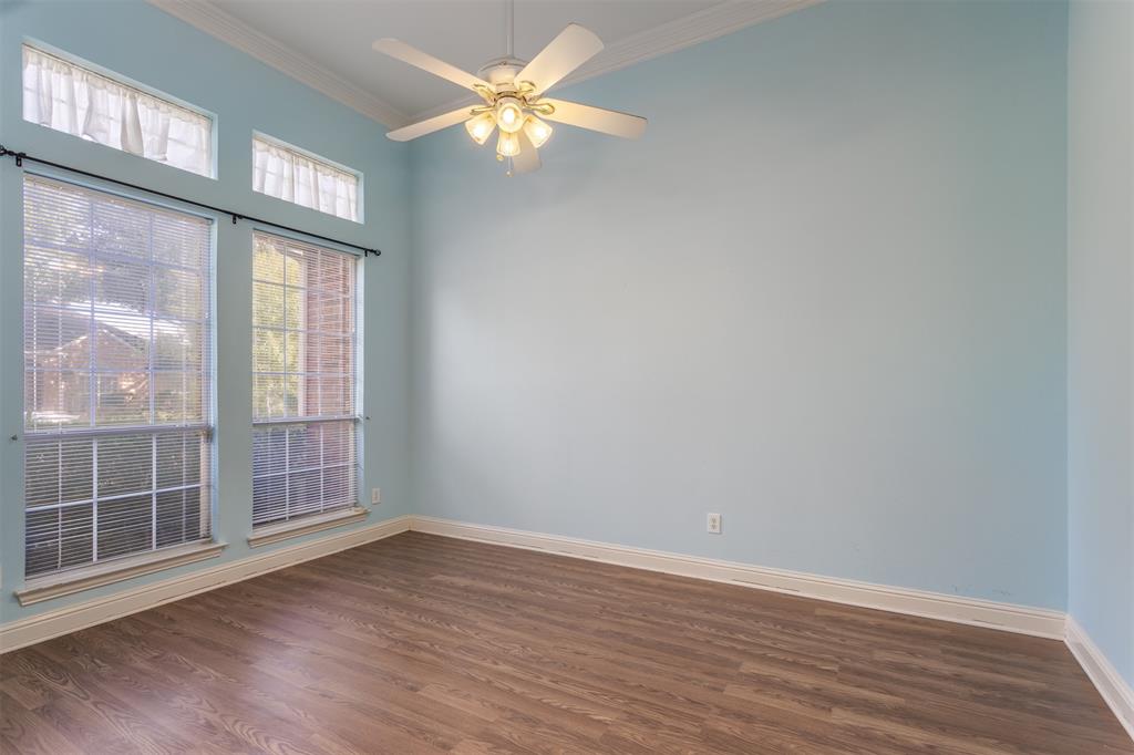 7813 Roaring Ridge Drive Property Photo 5