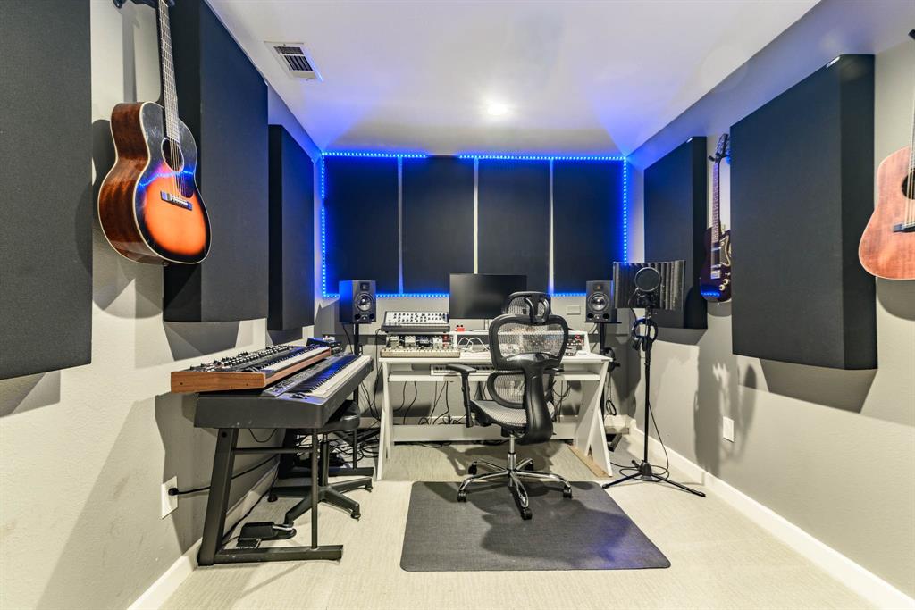 4156 Malone Avenue Property Photo 22