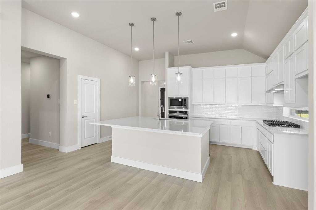 1516 Gramercy Drive Property Photo 20
