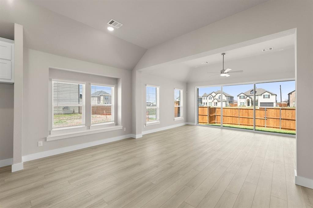 1516 Gramercy Drive Property Photo 22