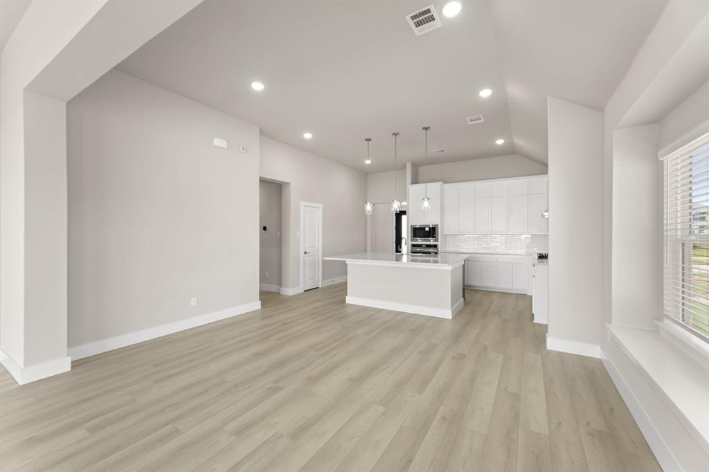 1516 Gramercy Drive Property Photo 24