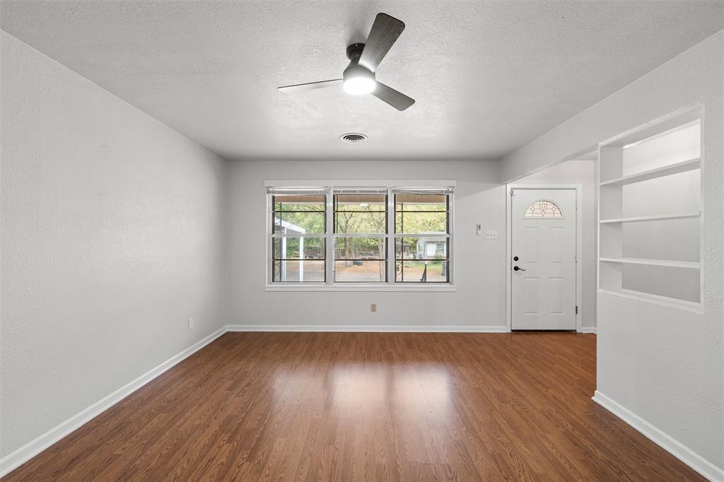 2624 Alvin Street Property Photo 5