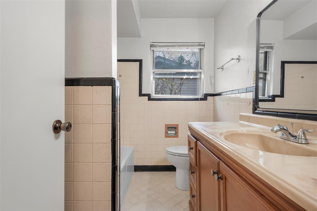 2624 Alvin Street Property Photo 15