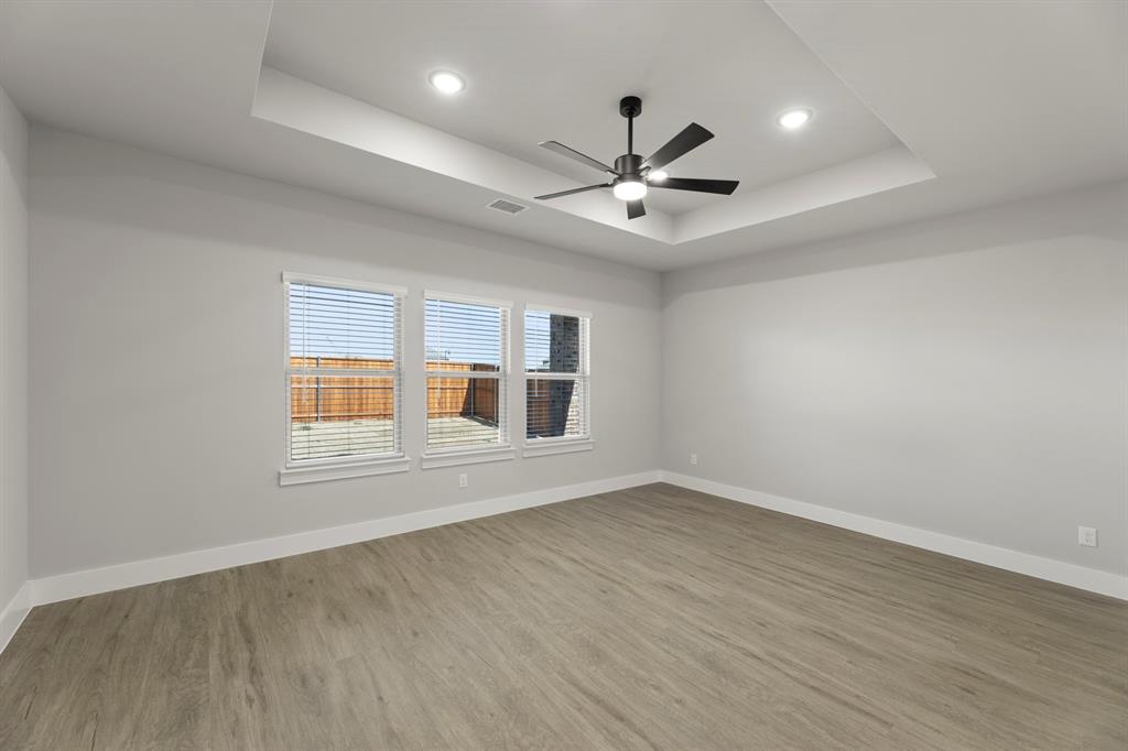 2364 Bell Way Property Photo 16