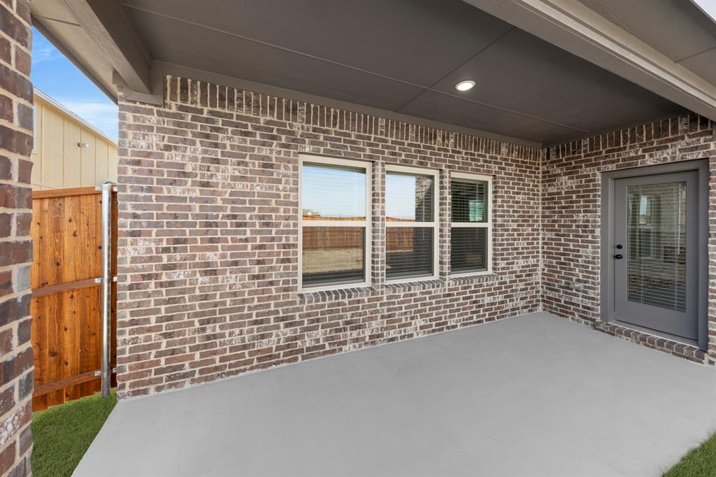 2364 Bell Way Property Photo 25