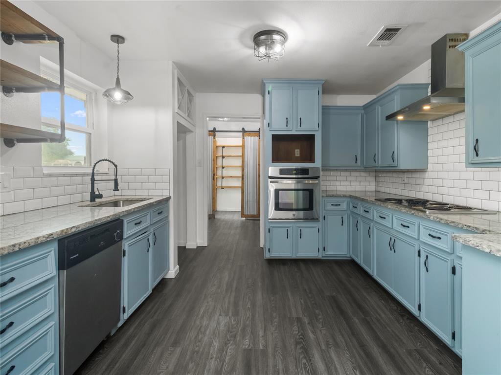 736 Bluebonnet Street Property Photo 1