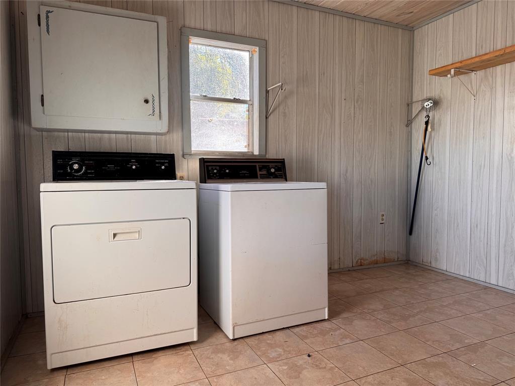 4537 Pr 2301 Property Photo 15