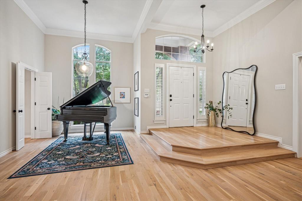 5800 Hunter Trail Property Photo 3