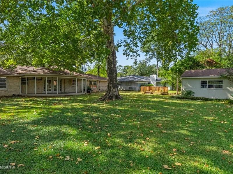 470 Pennsylvania Avenue Property Photo 24