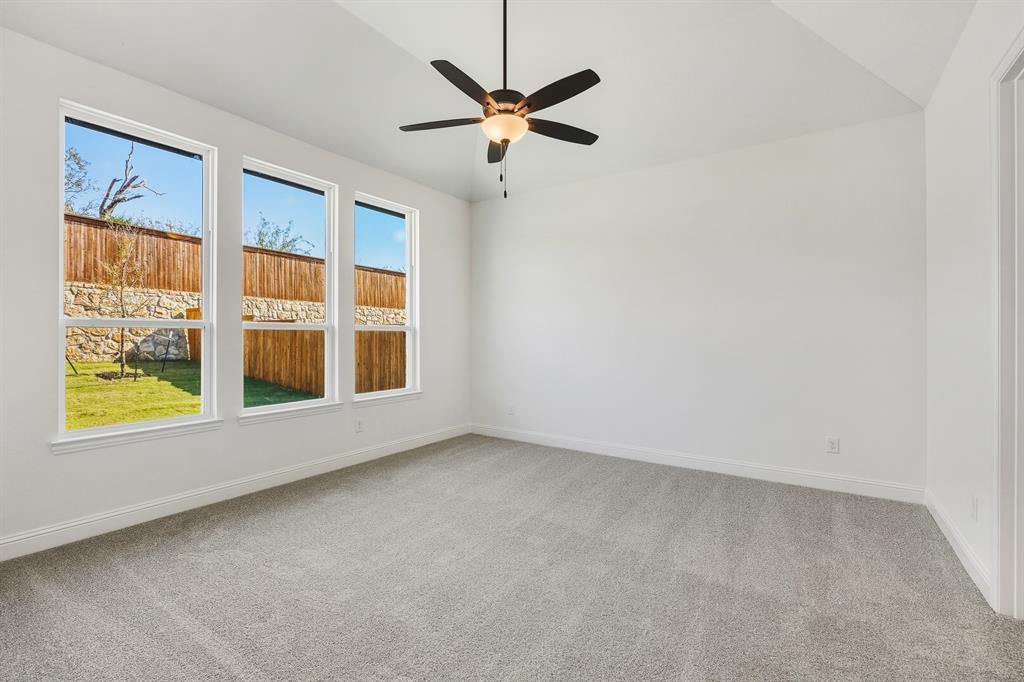 2433 Ainsdale Drive Property Photo 13