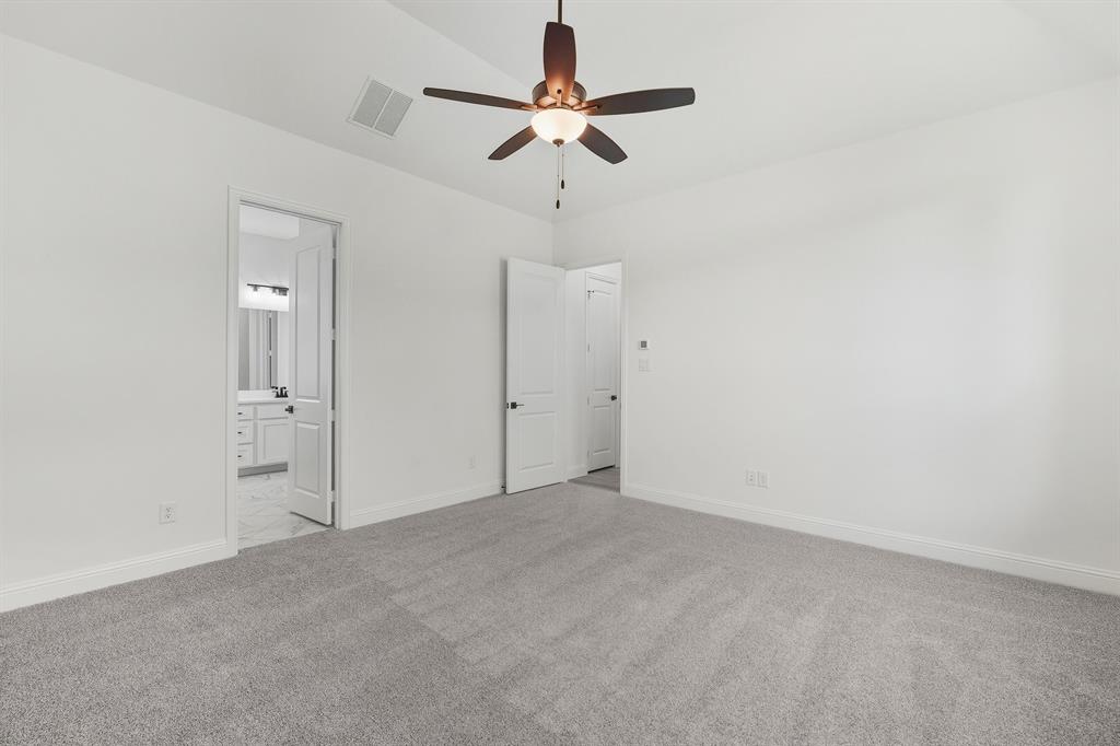 2433 Ainsdale Drive Property Photo 14