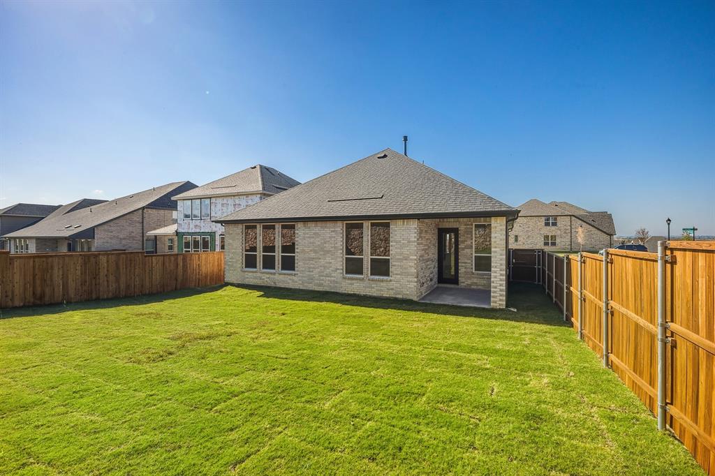 2433 Ainsdale Drive Property Photo 33