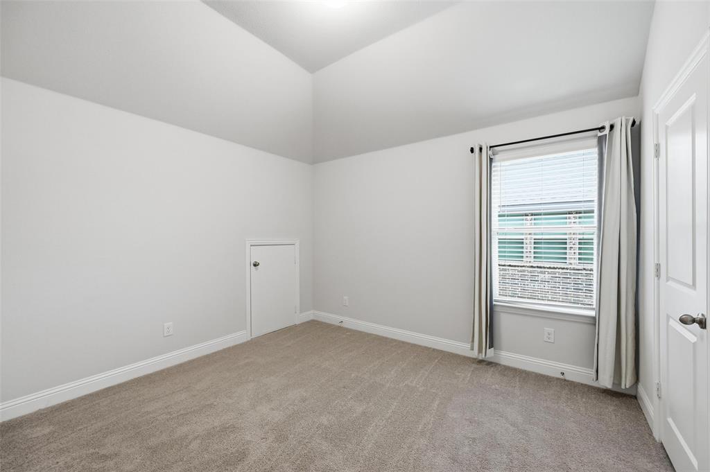 813 Comal Drive Property Photo 30