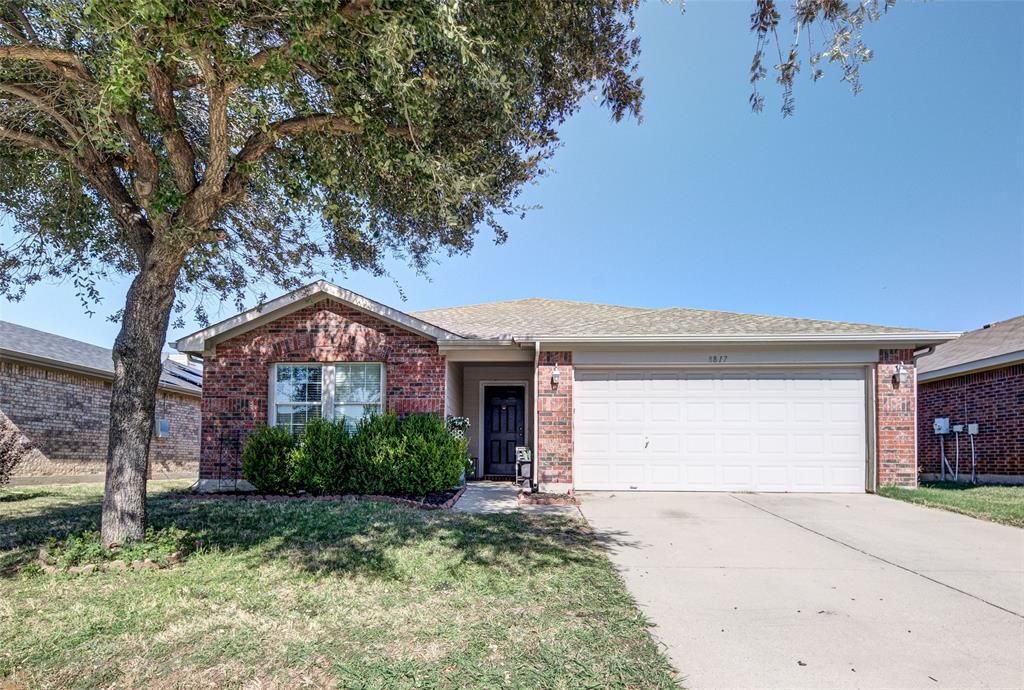 8817 King Ranch Drive Property Photo 2