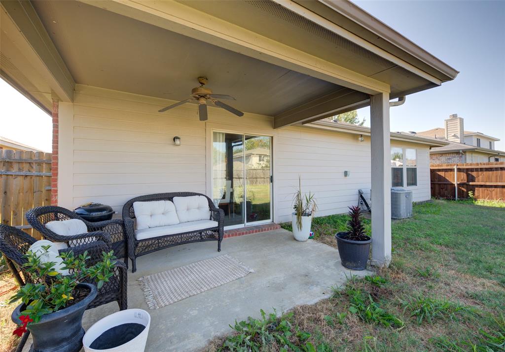 8817 King Ranch Drive Property Photo 6