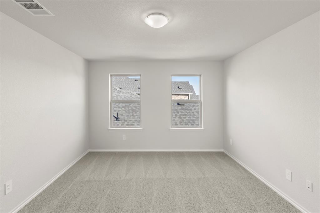1700 Edgeway Drive Property Photo 21