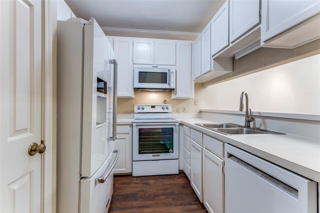 1218 Wooded Trail Property Photo 8