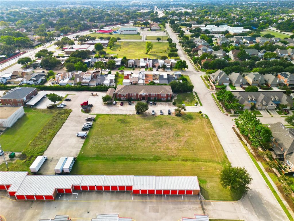 4108 Medical Parkway Property Photo 4