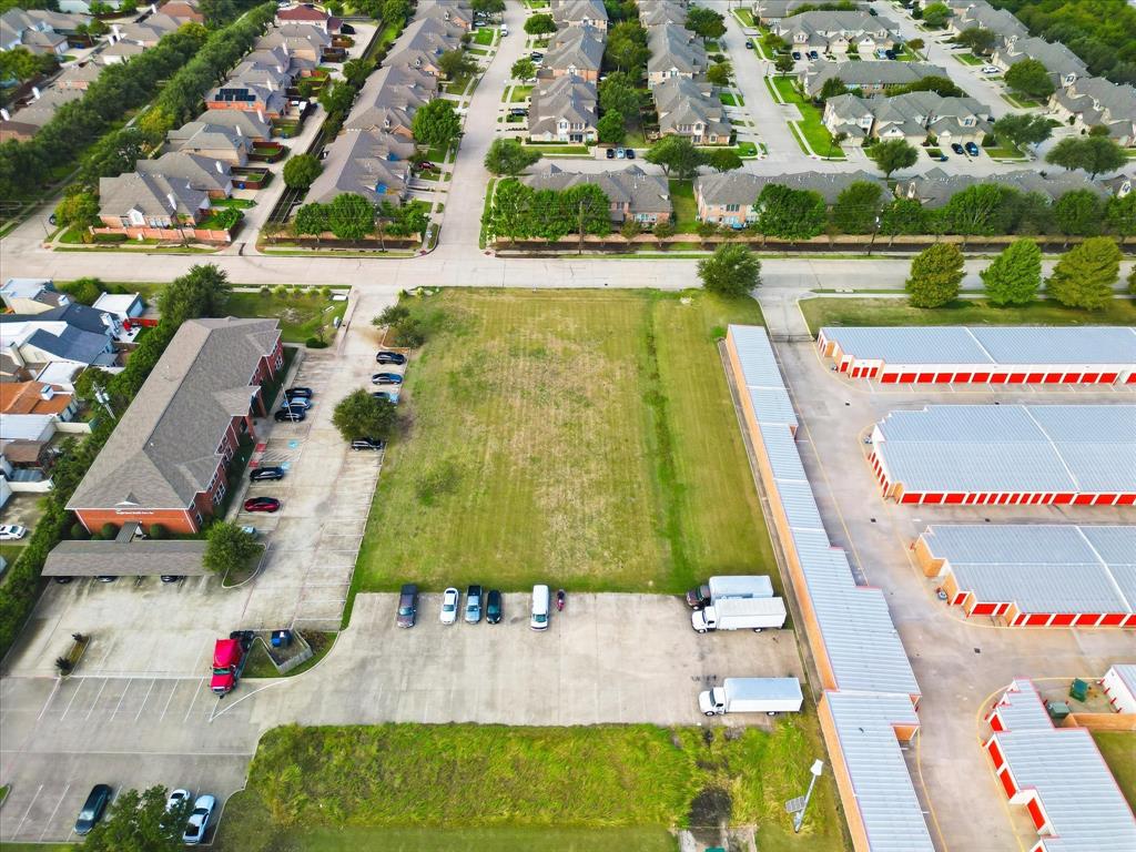4108 Medical Parkway Property Photo 6