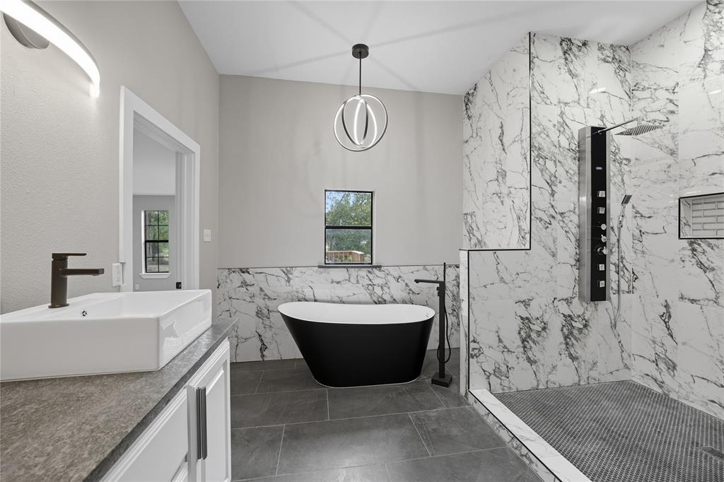 5393 Fm 2892 Property Photo 12