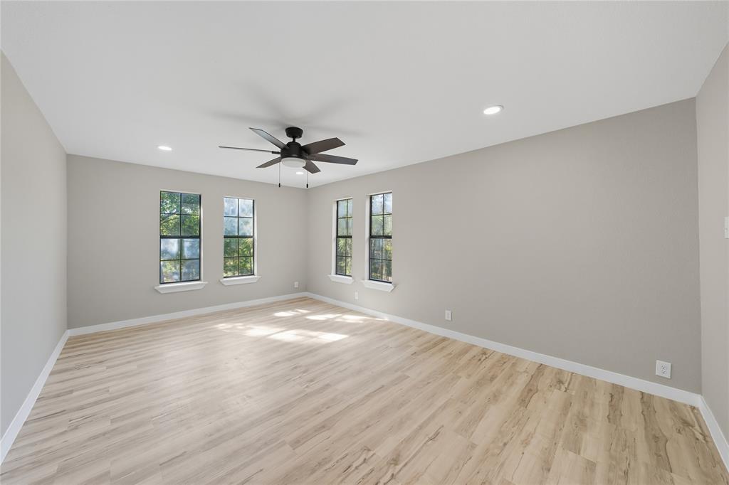 5393 Fm 2892 Property Photo 17