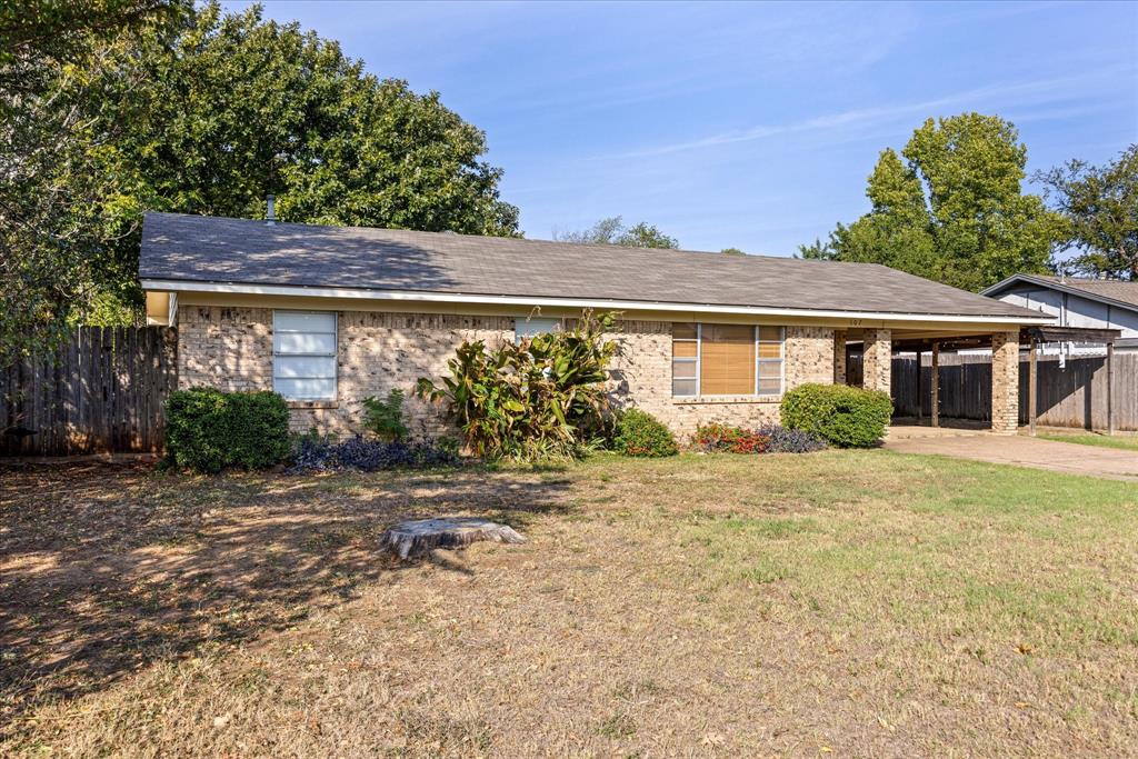 107 Yuma Street Property Photo 1