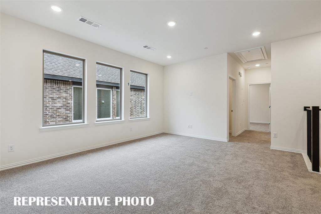 4816 Lunker Street Property Photo 9