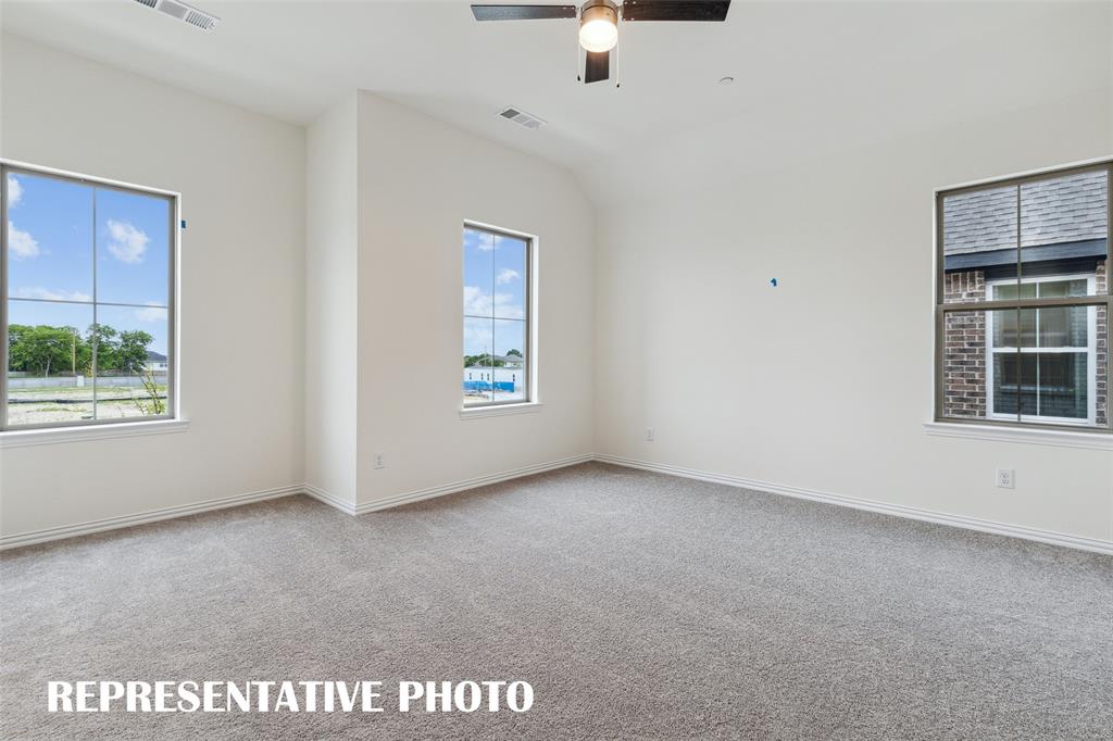 4816 Lunker Street Property Photo 10