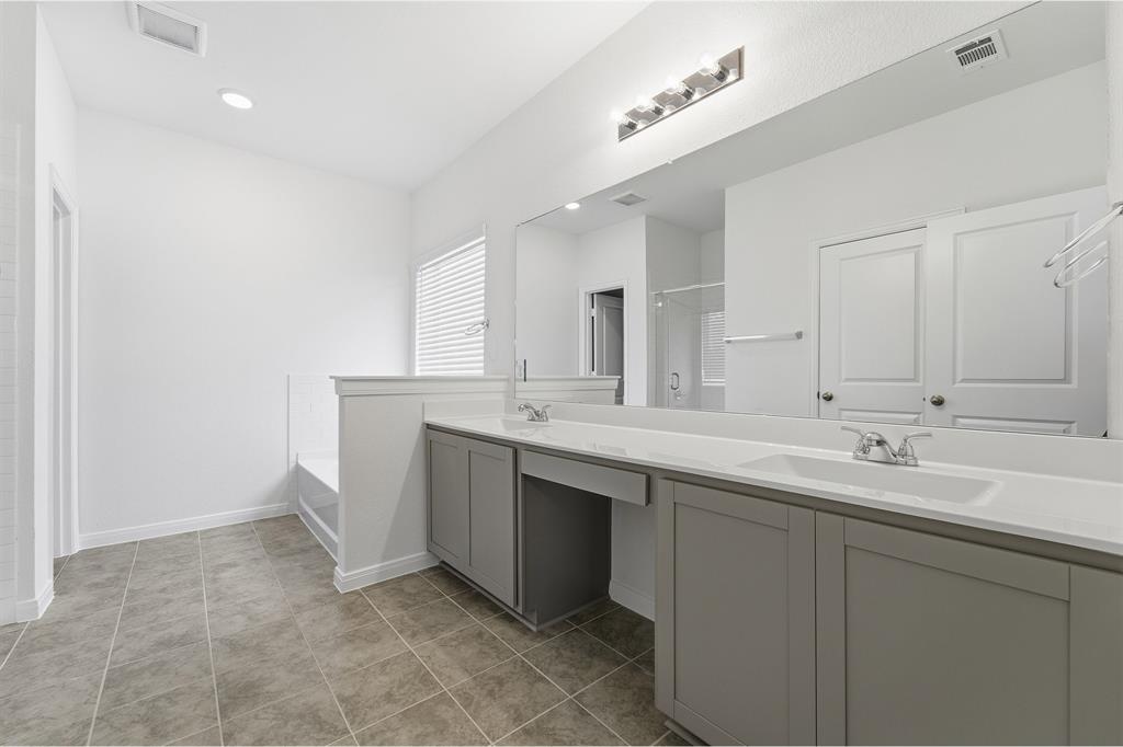 232 Triple Crown Road Property Photo 16