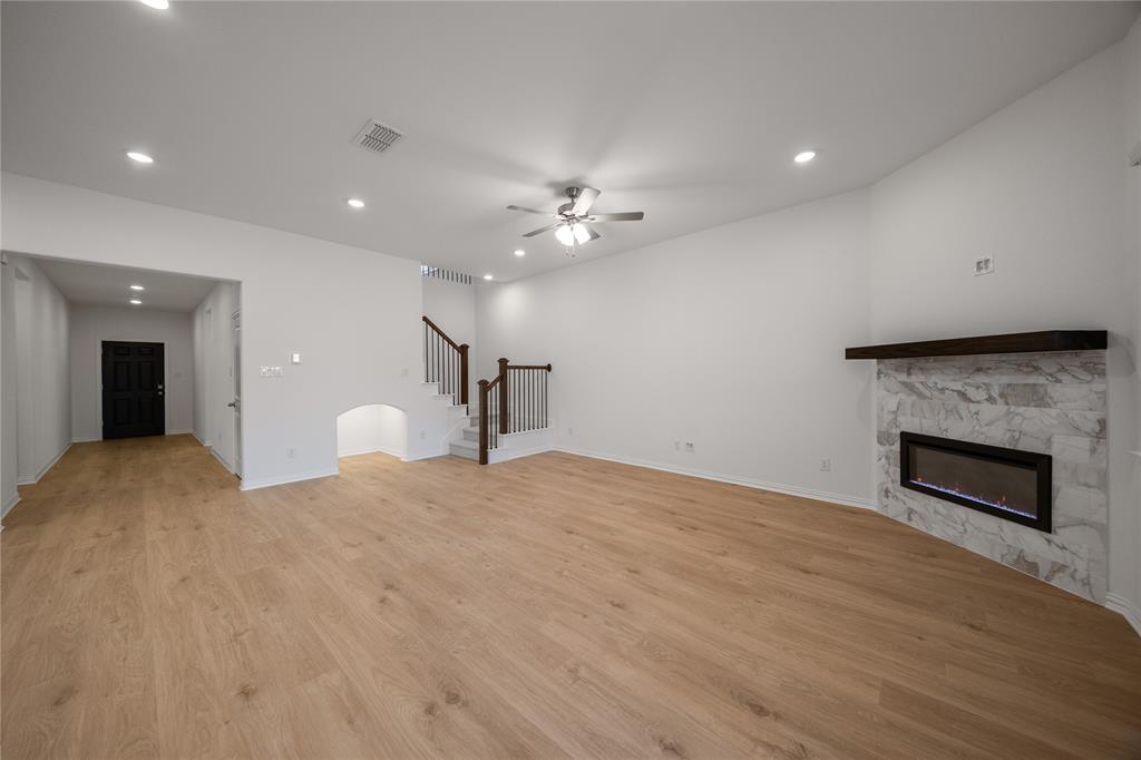 3921 Jasper Lane Property Photo 8
