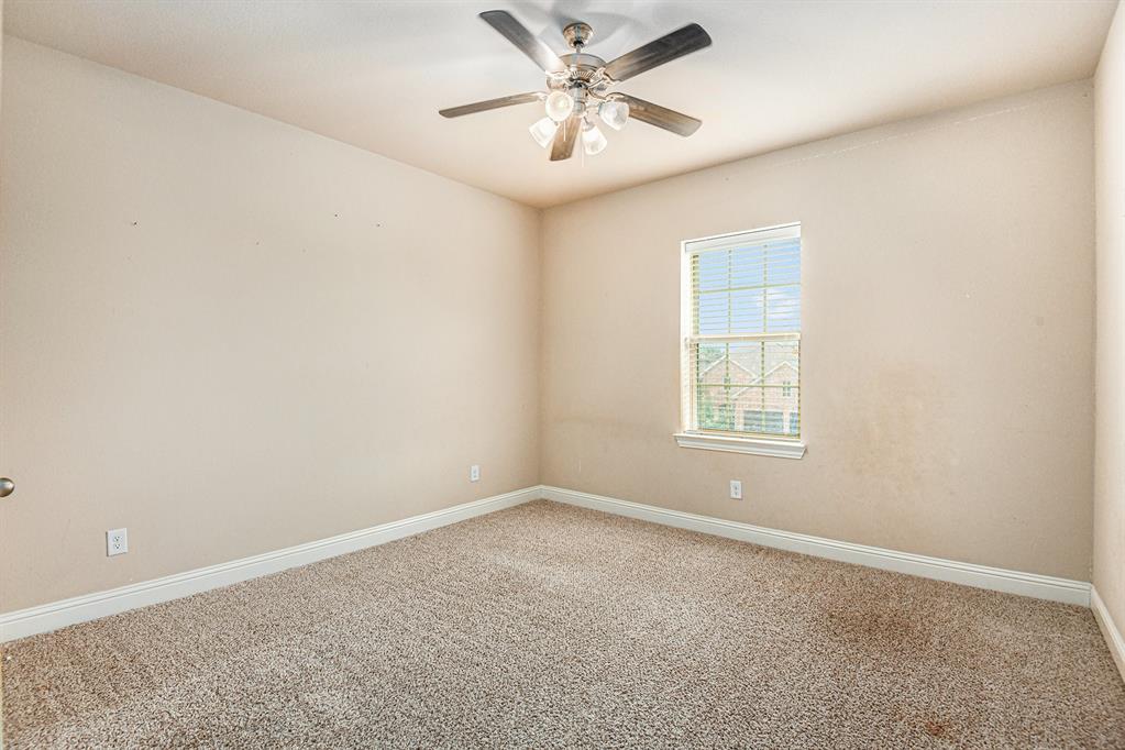204 Lilypad Bend Property Photo 25