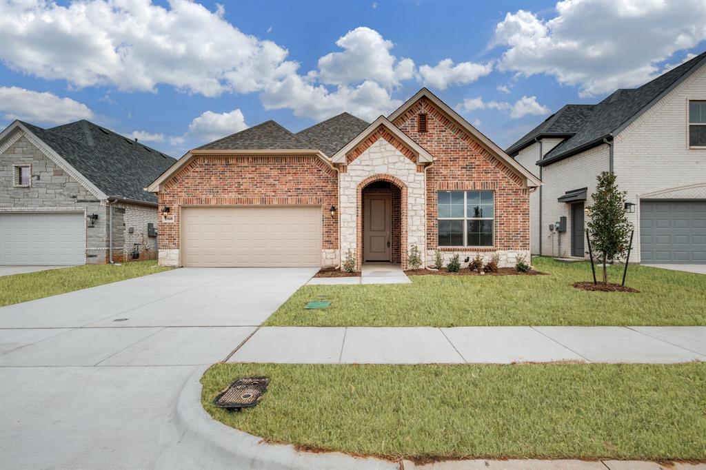 2908 Weslyan Oak Street Property Photo 1