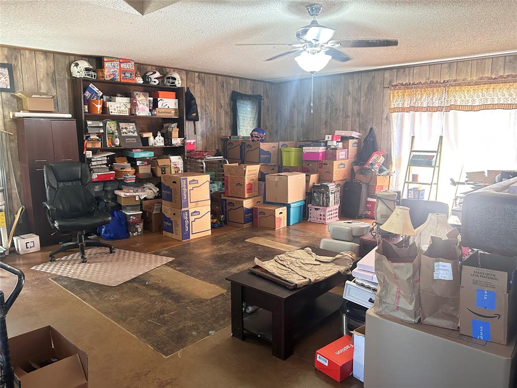 1816 County Road 2386 Property Photo 6