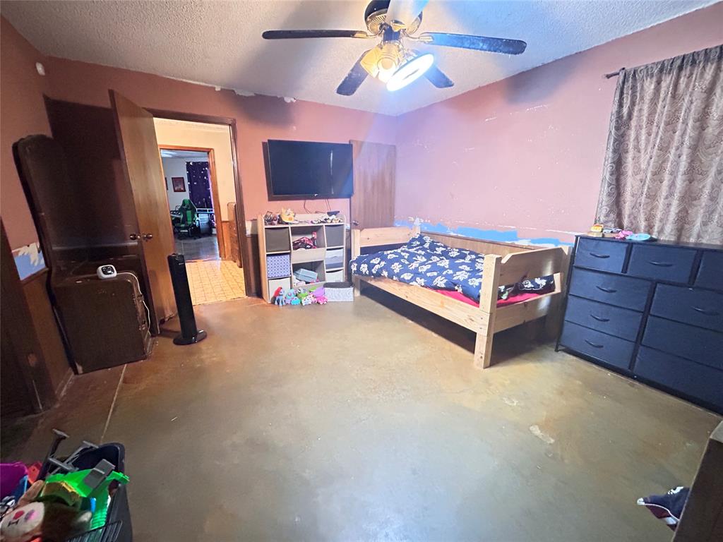 1816 County Road 2386 Property Photo 23
