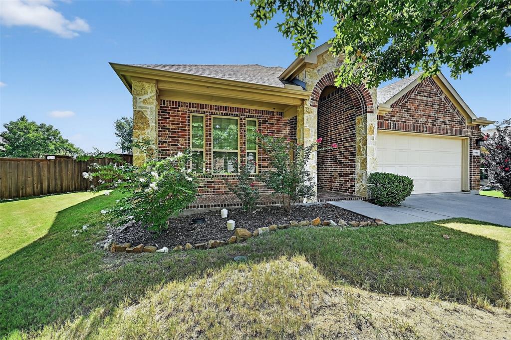405 Roger Graves Circle Property Photo 3