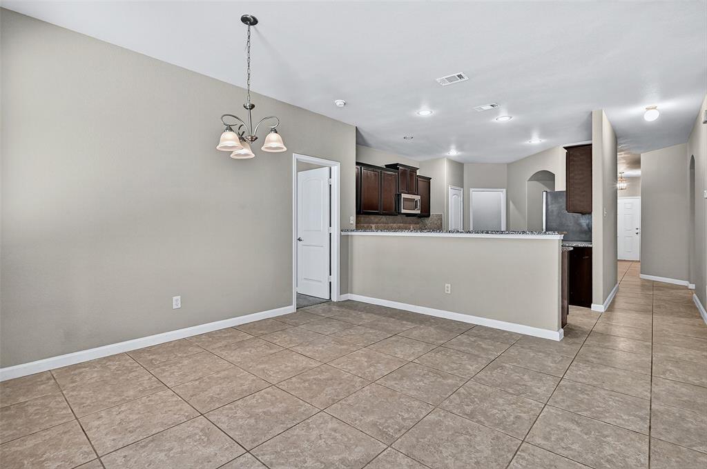 405 Roger Graves Circle Property Photo 14