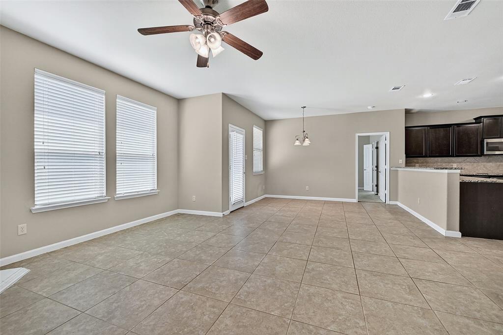 405 Roger Graves Circle Property Photo 15