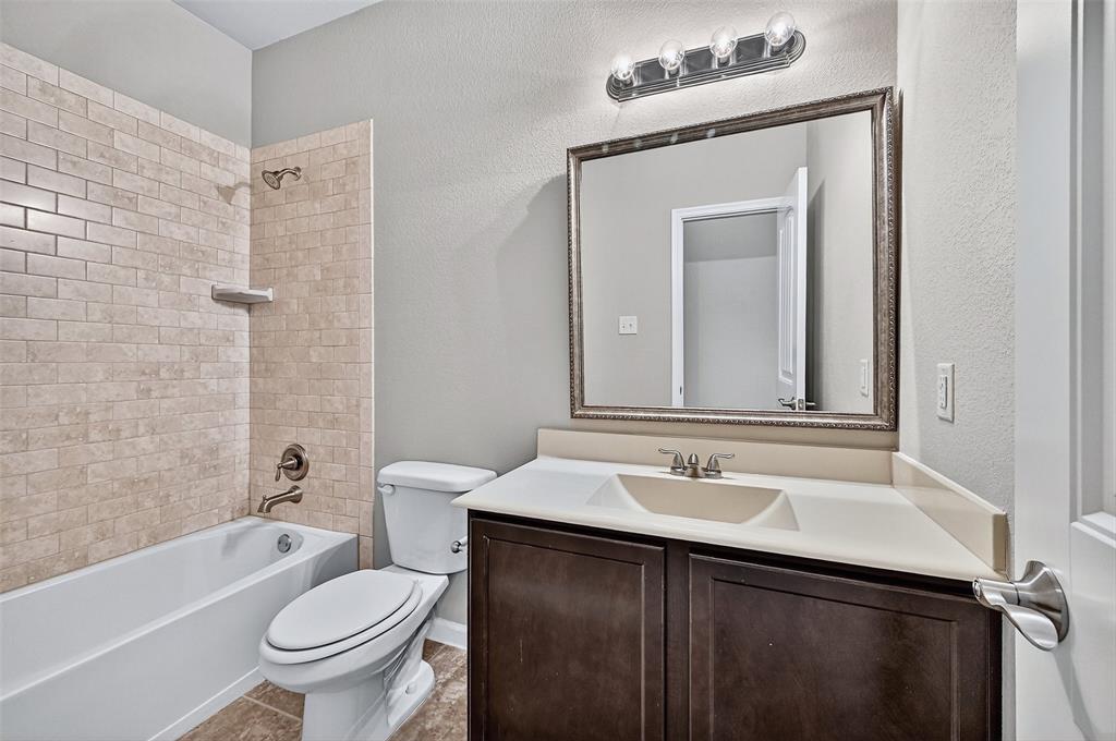 405 Roger Graves Circle Property Photo 27