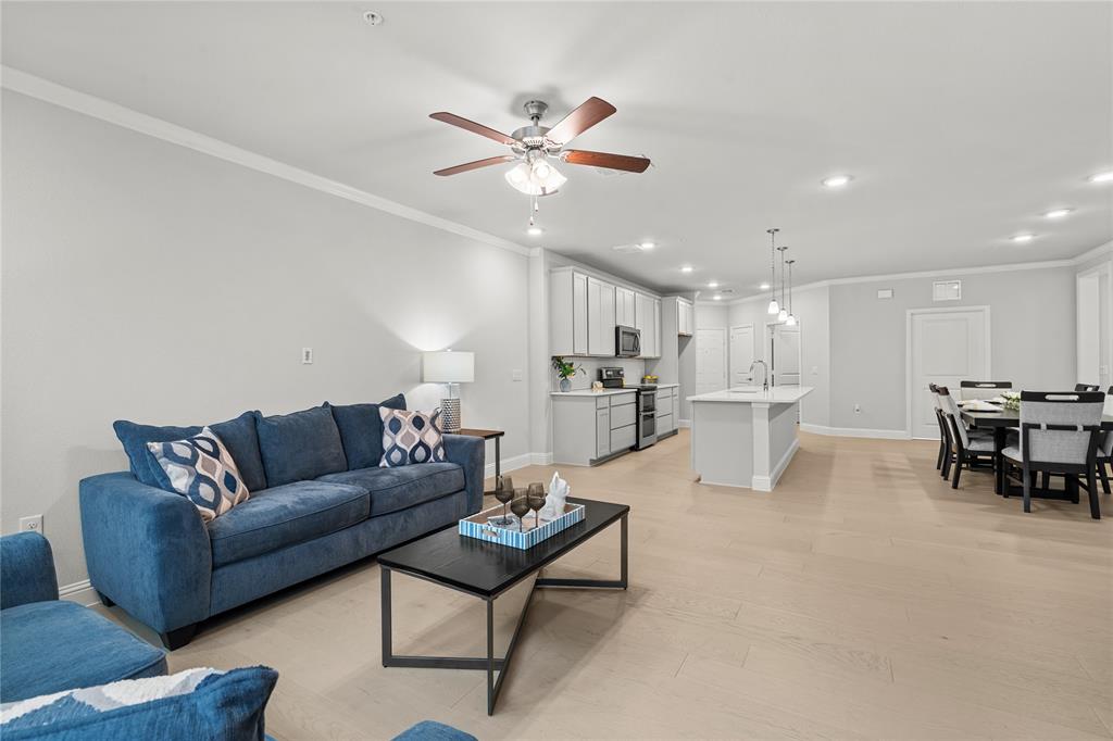 Picture of 651 N Watters Road 2307